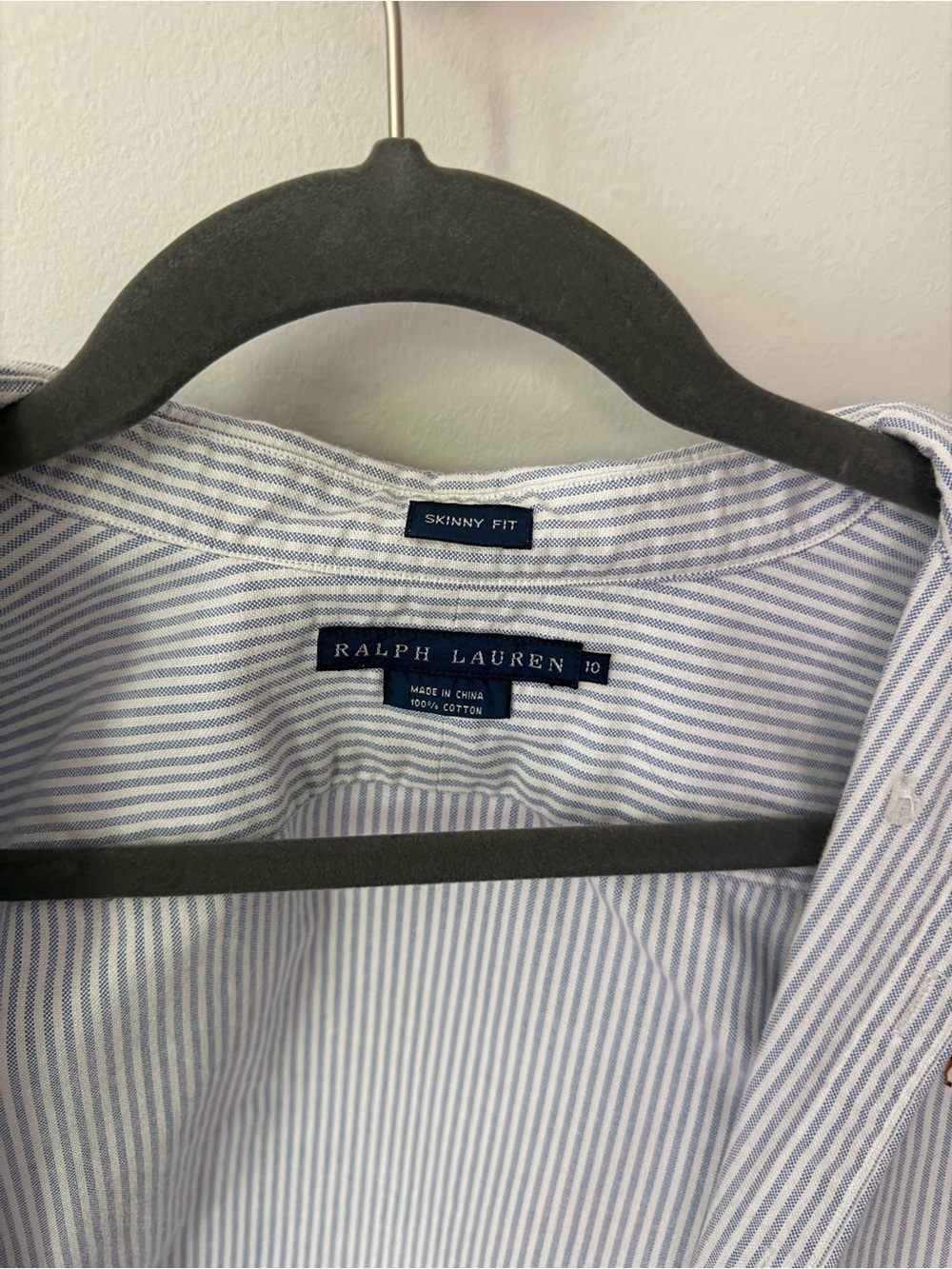 Ralph Lauren Light Blue and White Skinny Fit Button-Down Shirt - Picture 2 of 4